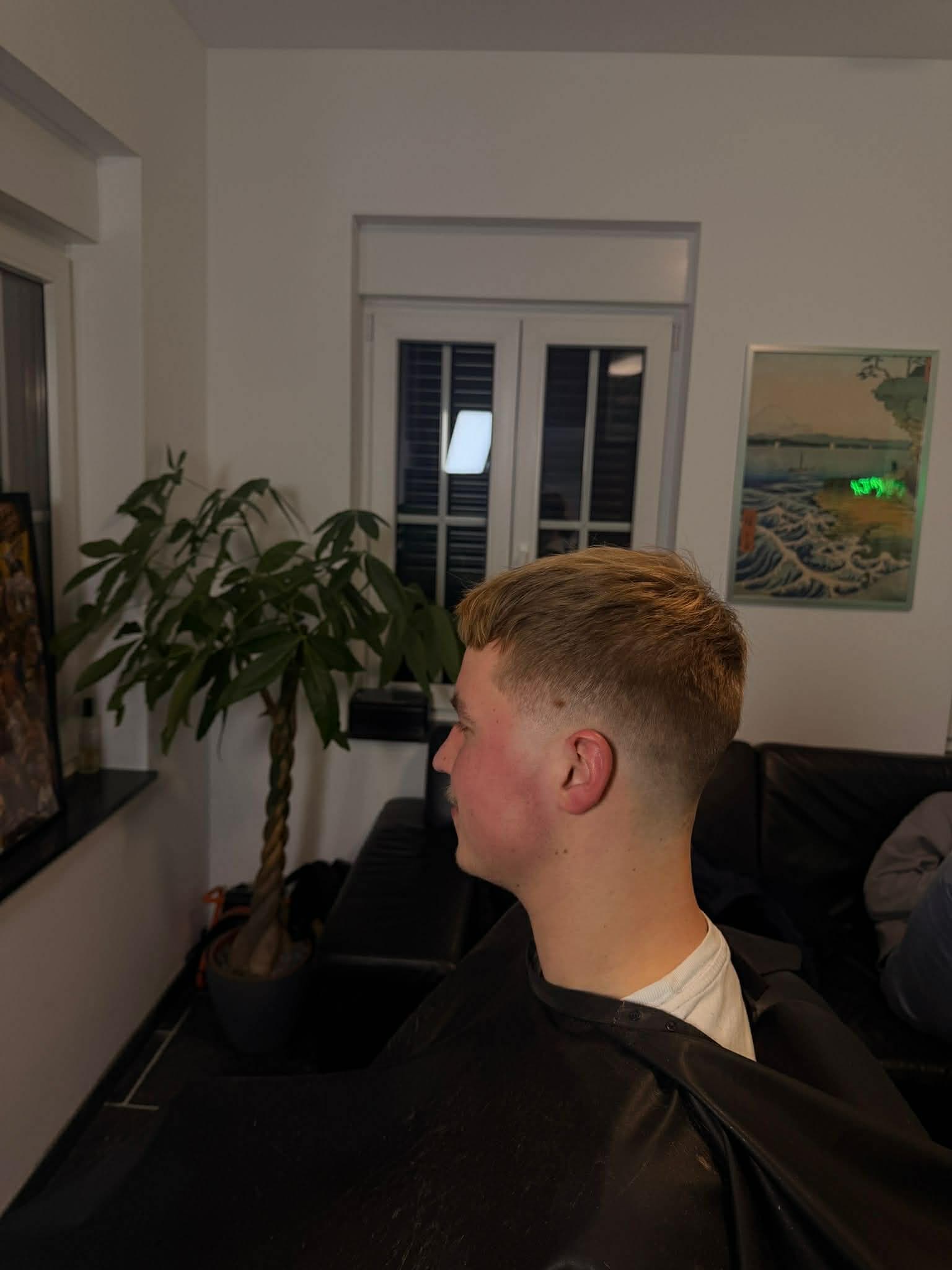From mid tot taper fade